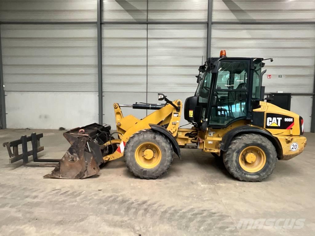CAT 908 H 2 Фронтальні навантажувачі