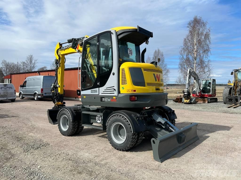 Wacker Neuson EW65 Колісні екскаватори