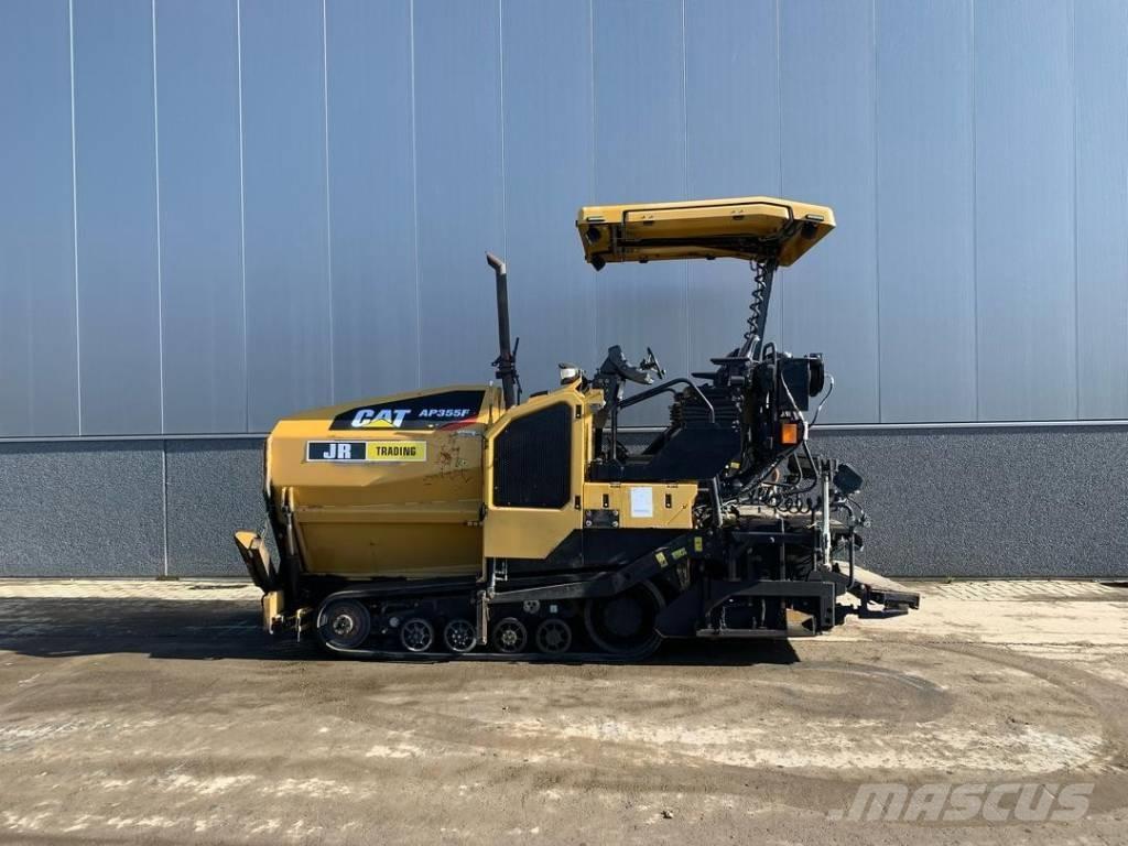 CAT AP355F Асфальтовкладачі