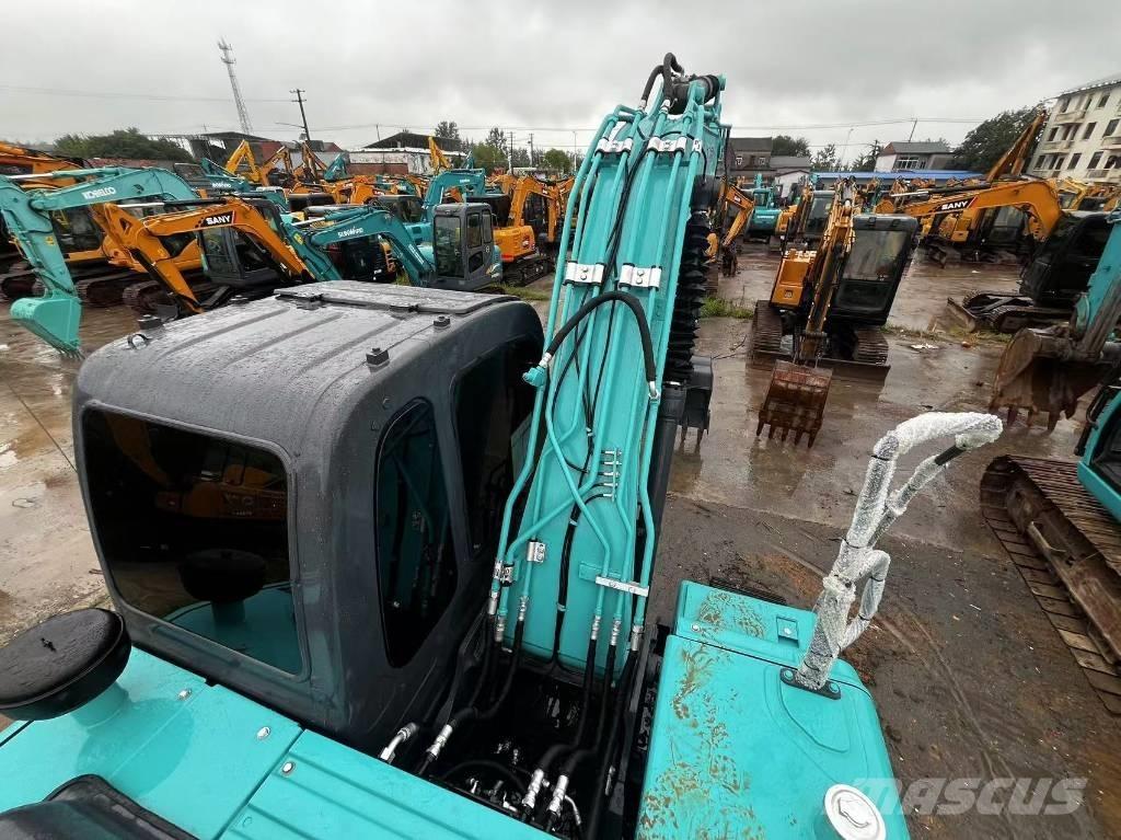 Kobelco SK 140 Гусеничні екскаватори
