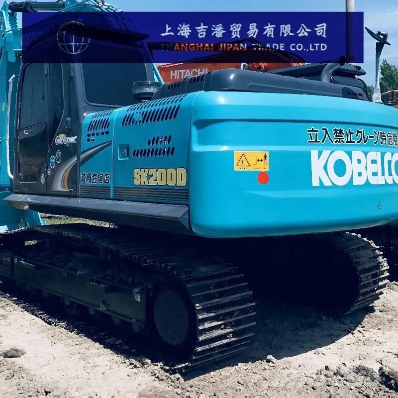 Kobelco SK 200 Гусеничні екскаватори