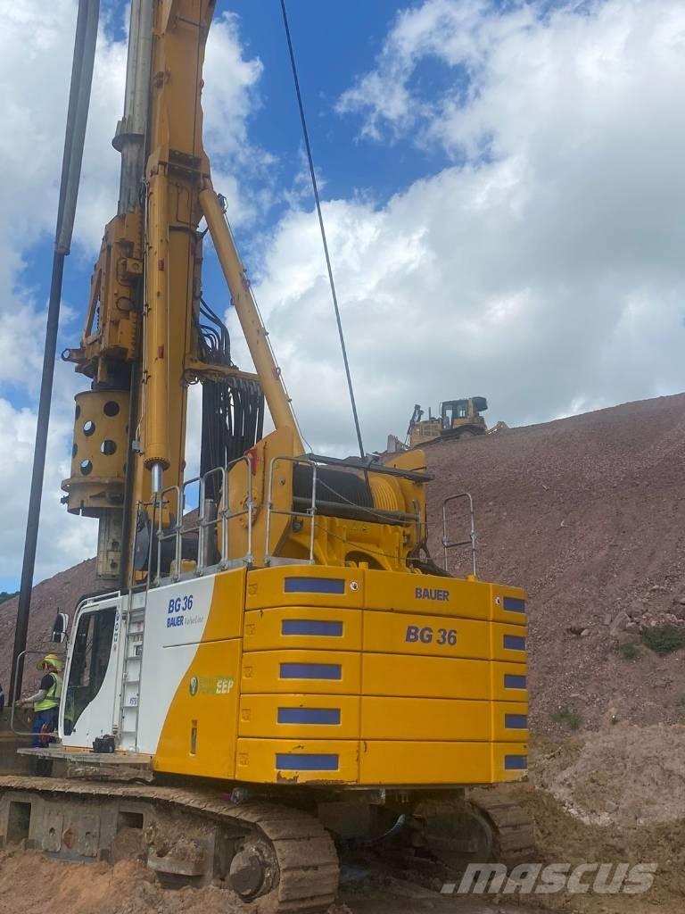 Bauer BG 36 V Стаціонарні бурові установки