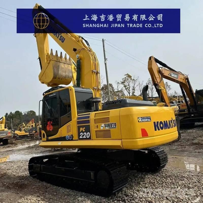 Komatsu PC 220 Гусеничні екскаватори