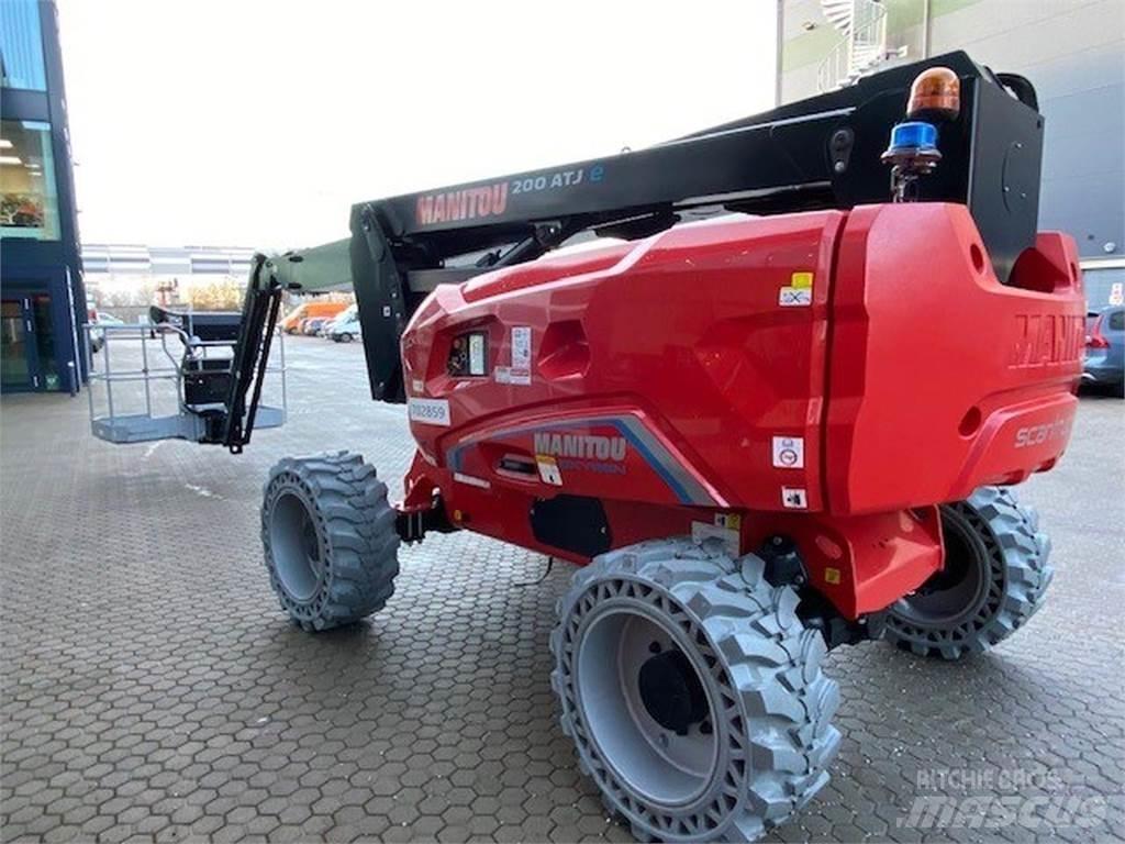 Manitou 200ATJE Колінчаті підйомники