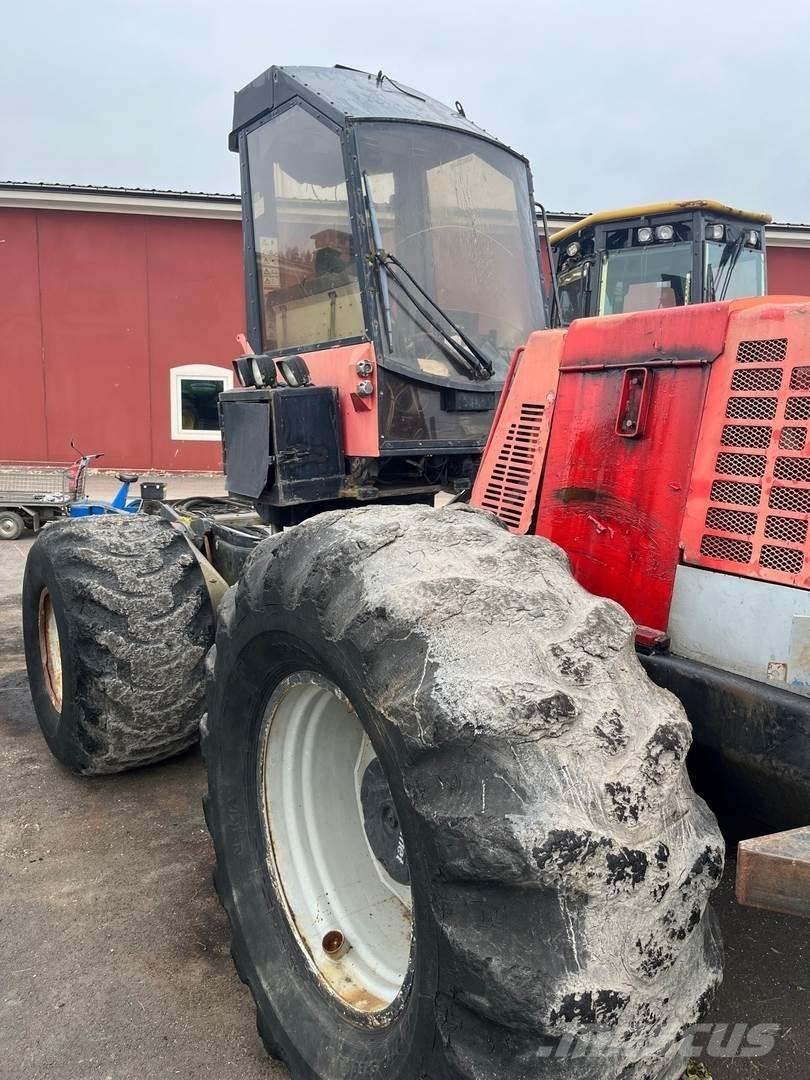 Valmet 921 Харвестери