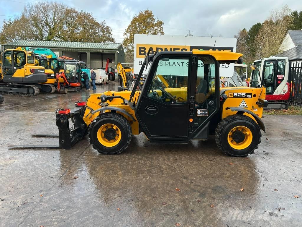 JCB 525-60 Телескопічні навантажувачі