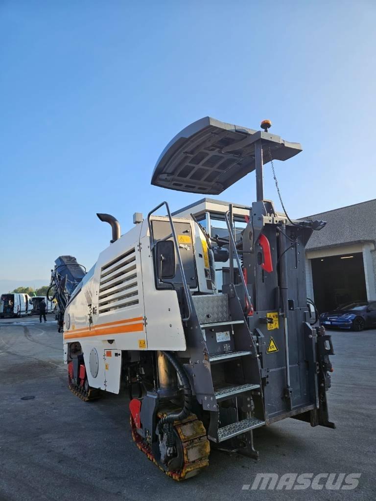 Wirtgen W 100 F Холодні дорожні фрези