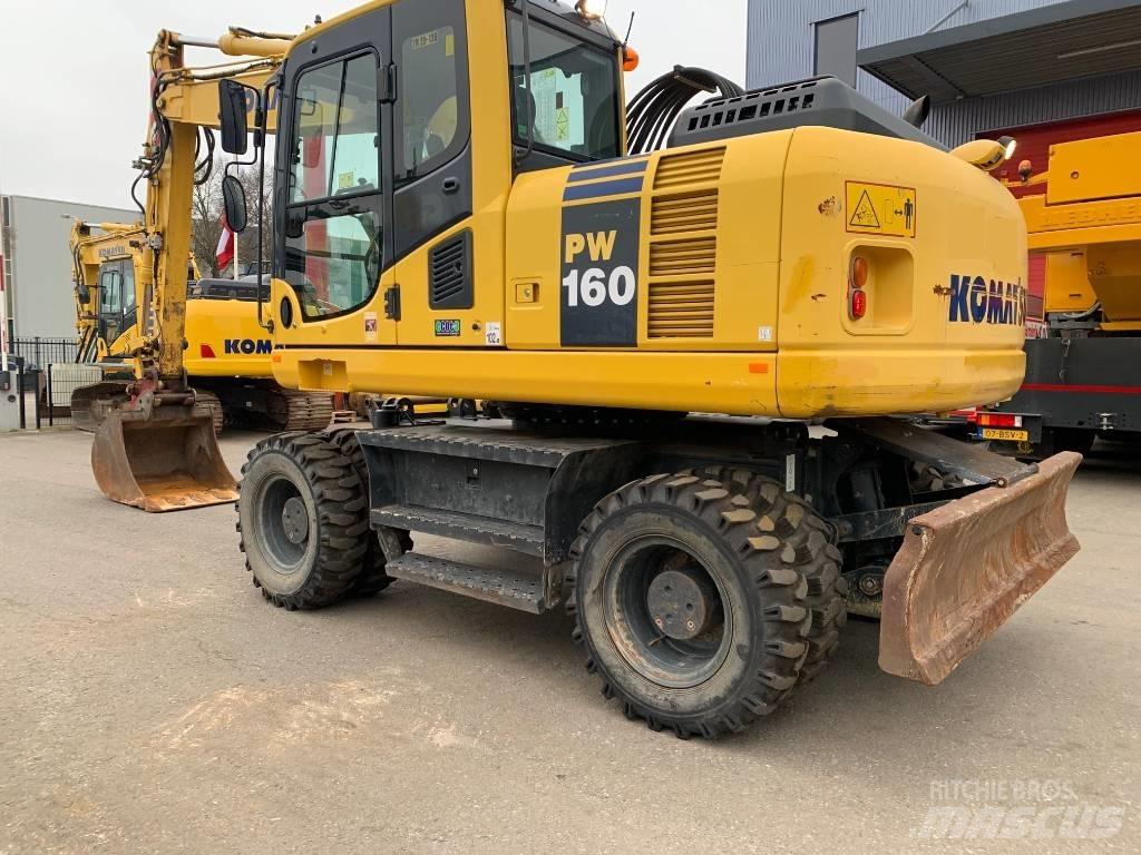 Komatsu PW 160 Колісні екскаватори