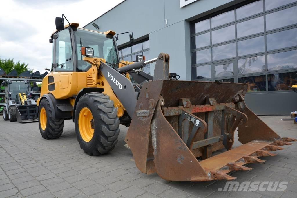 Volvo L 25 F Z Фронтальні навантажувачі