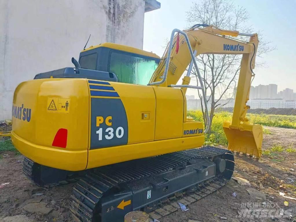 Komatsu PC 130-7 Гусеничні екскаватори