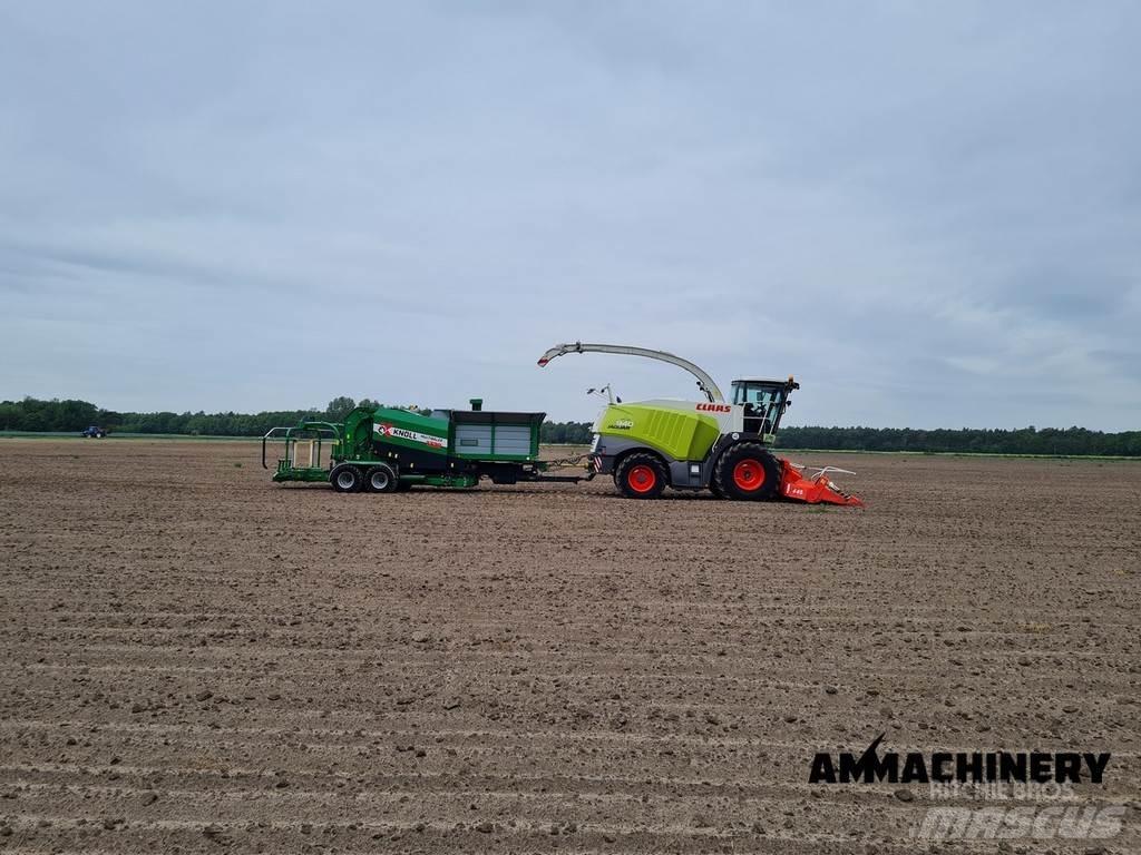 CLAAS Jaguar 940 Кормозбиральні комбайни