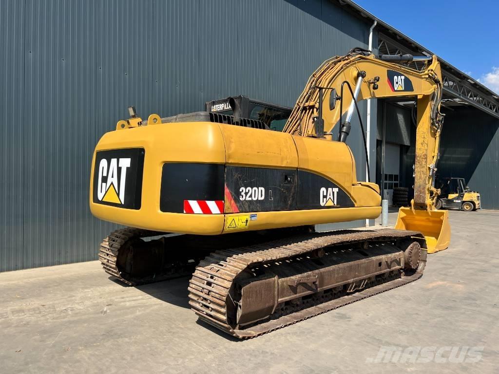 CAT 320D L Гусеничні екскаватори