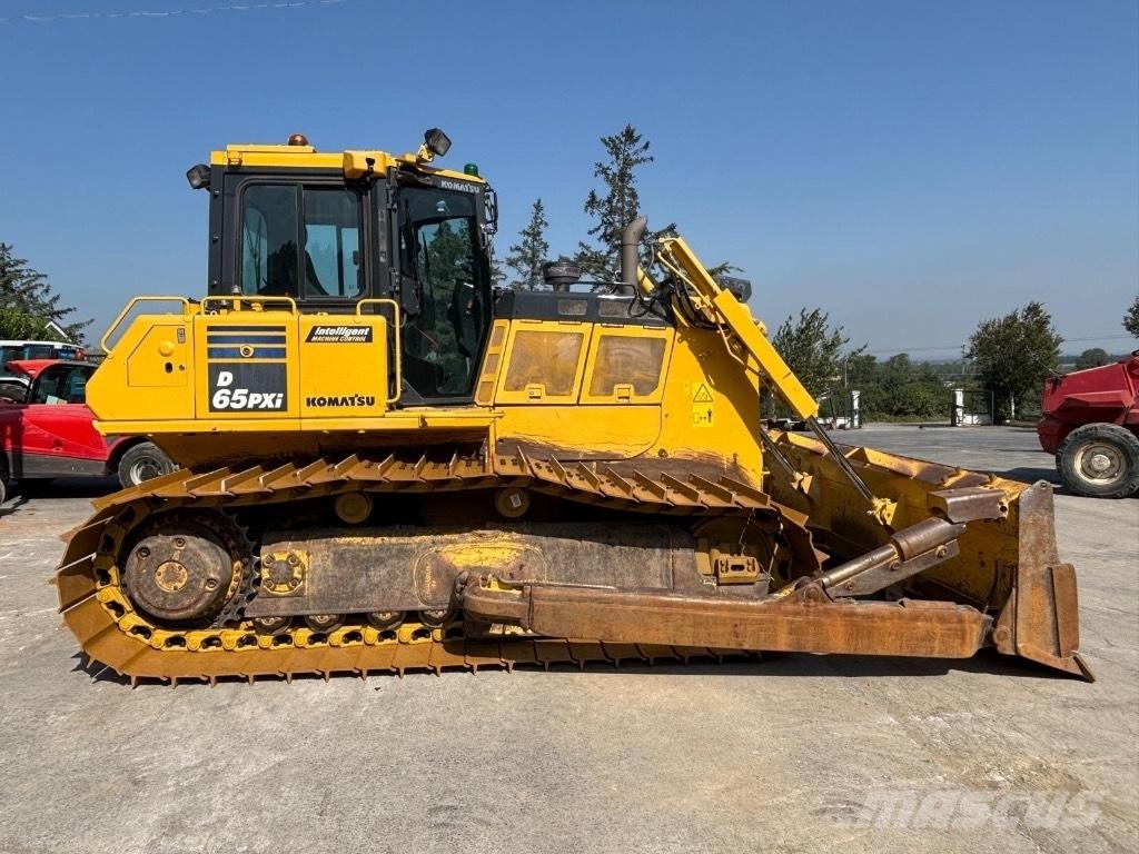 Komatsu D 65 PXi-18 Гусеничні бульдозери