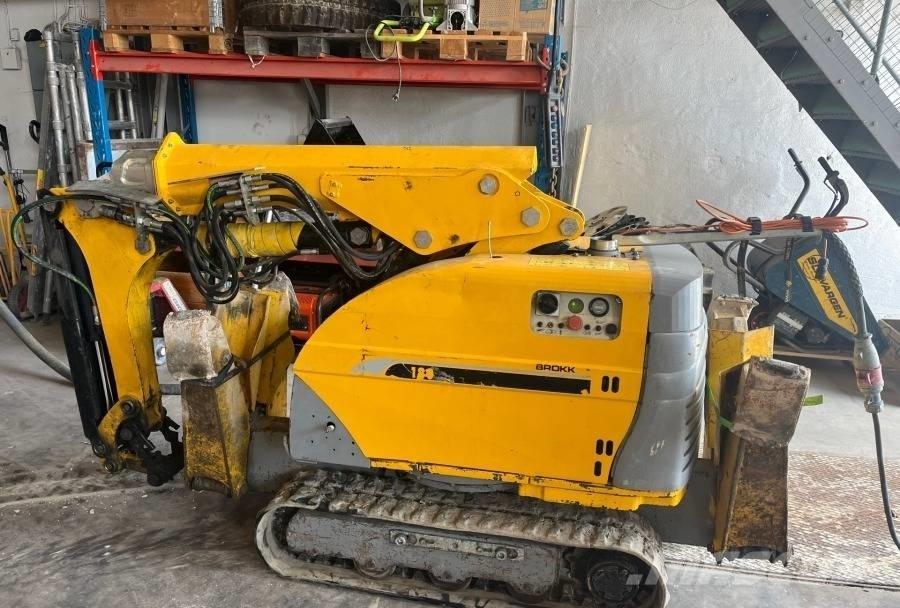 Brokk 180 Екскаватори для знесення споруд