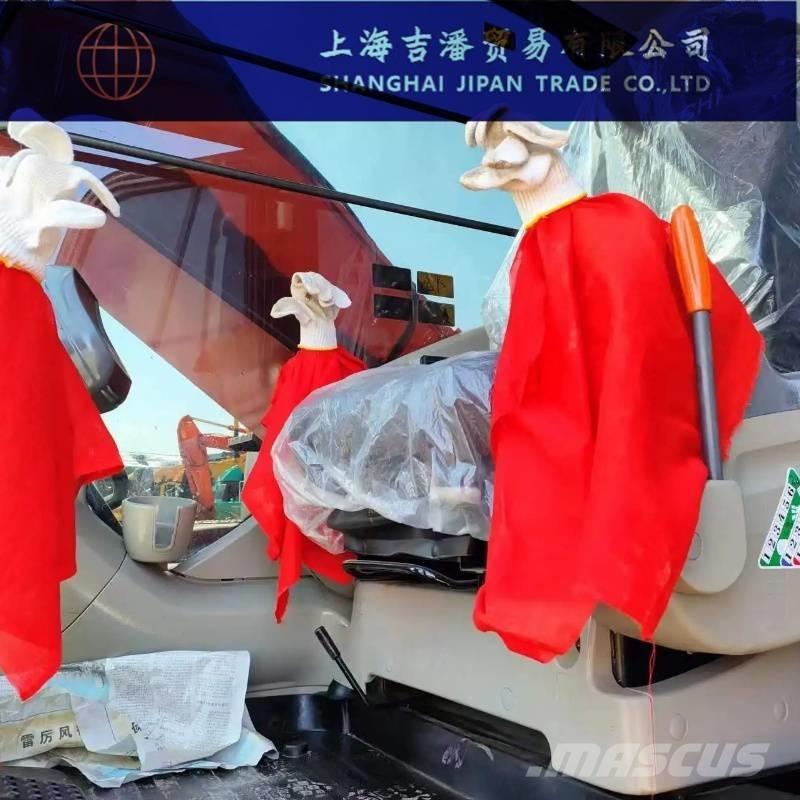 Hitachi ZX 240 Гусеничні екскаватори