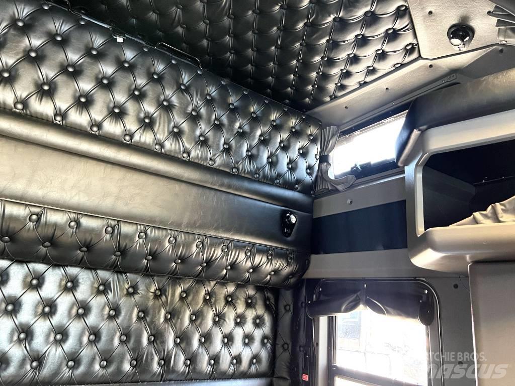 Kenworth W 900 Тягачі