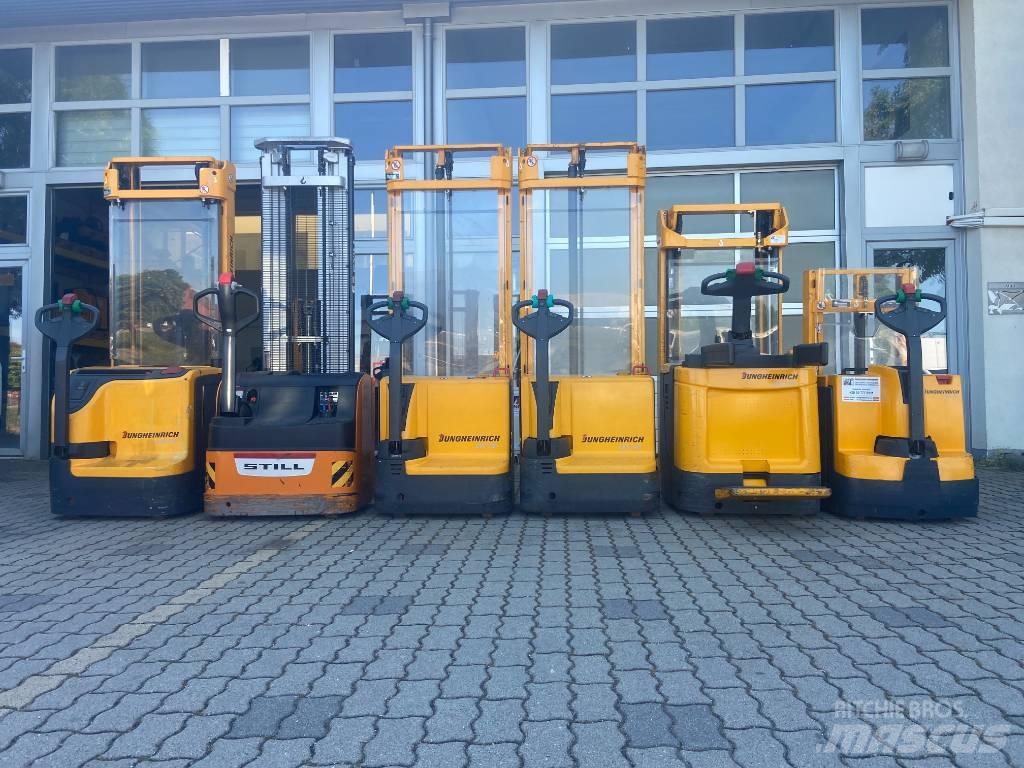 Jungheinrich EJC 110 Самохідні електроштабелери