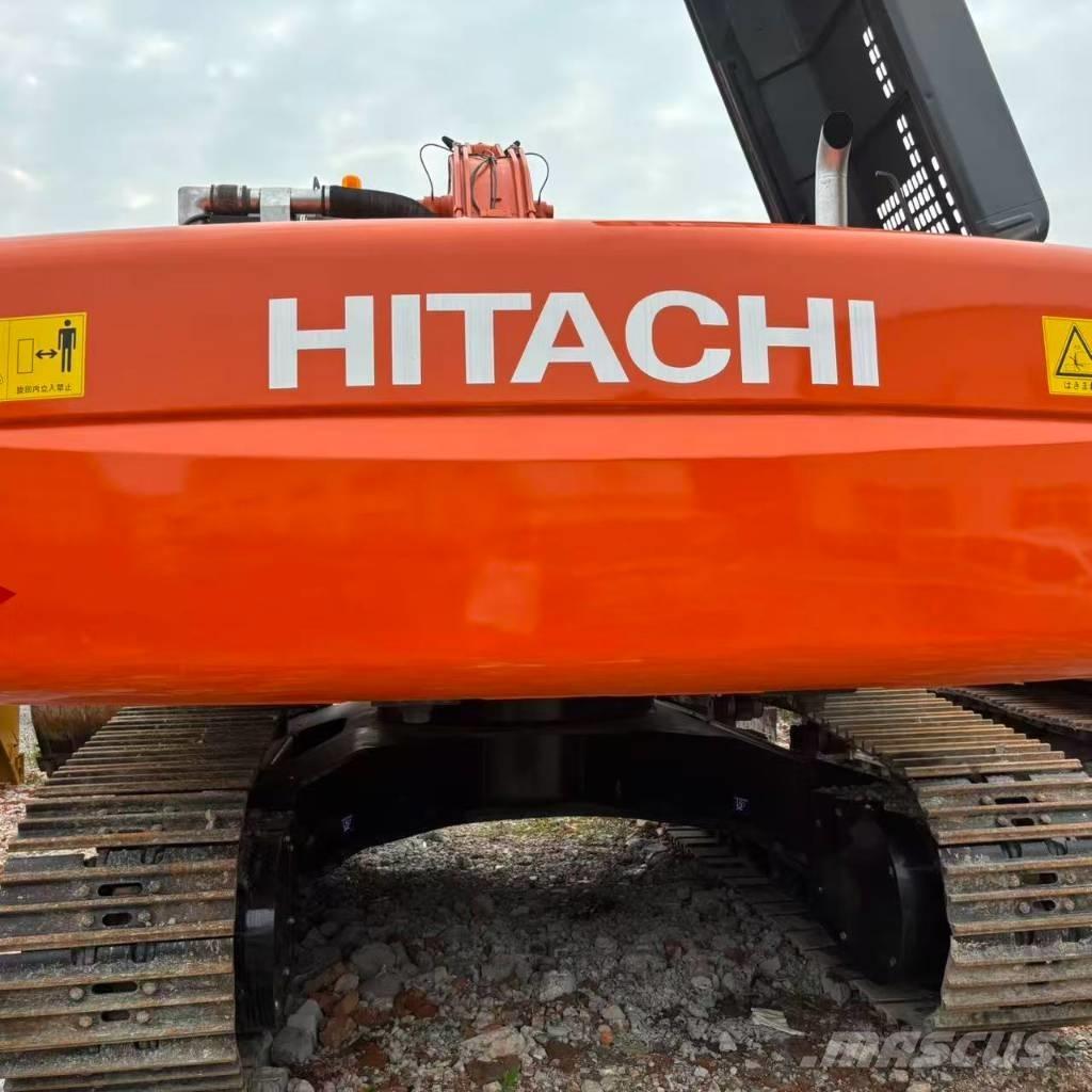 Hitachi ZX 350 Гусеничні екскаватори