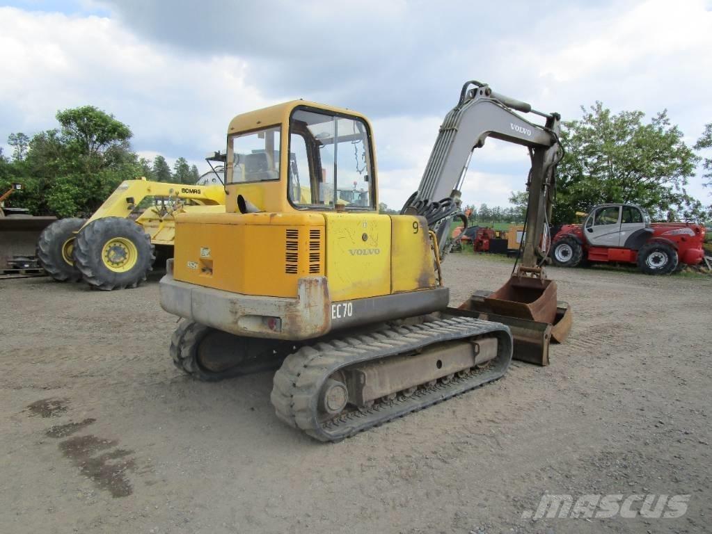 Volvo EC 70  ECR 88 Середні екскаватори 7т. - 12т.