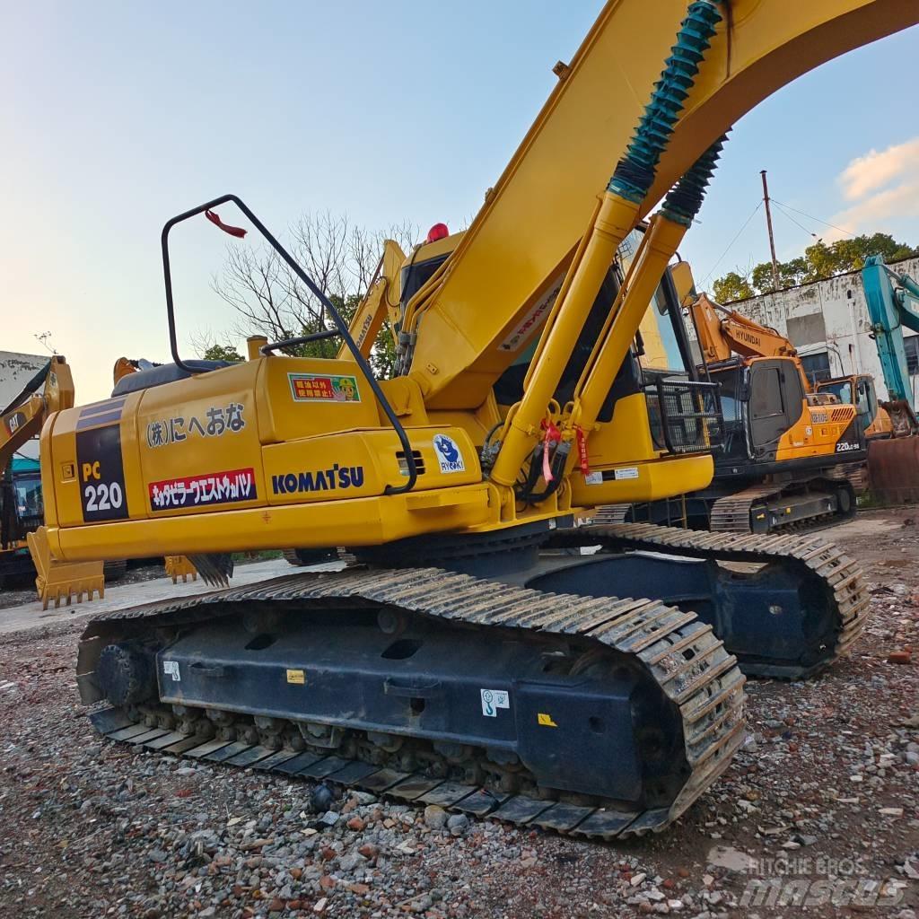 Komatsu PC 220-7 Гусеничні екскаватори