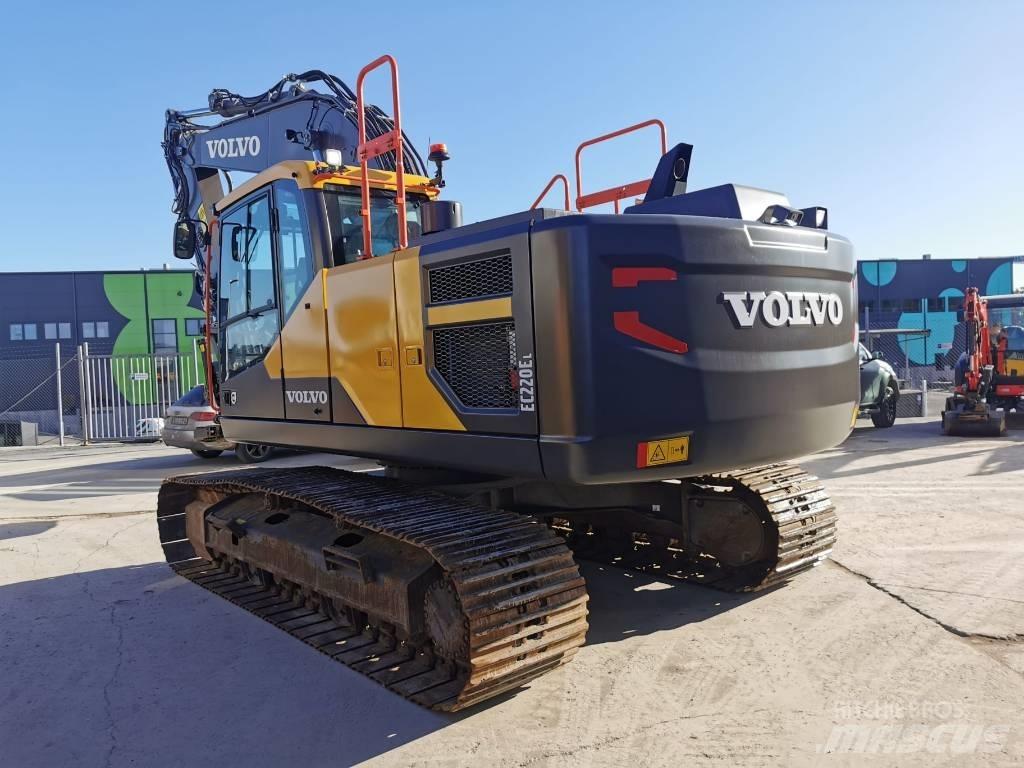 Volvo EC220EL Гусеничні екскаватори