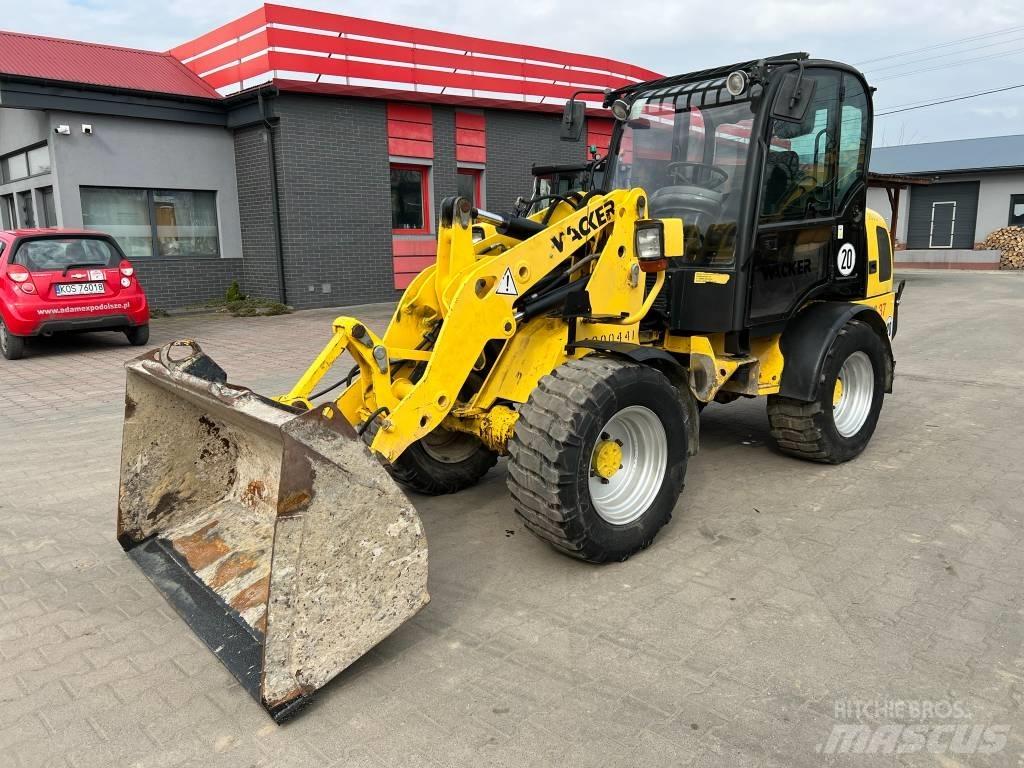 Wacker Neuson WL 37 Фронтальні навантажувачі