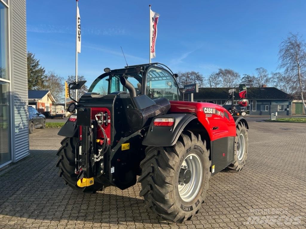 Case IH 742 Телескопічні навантажувачі