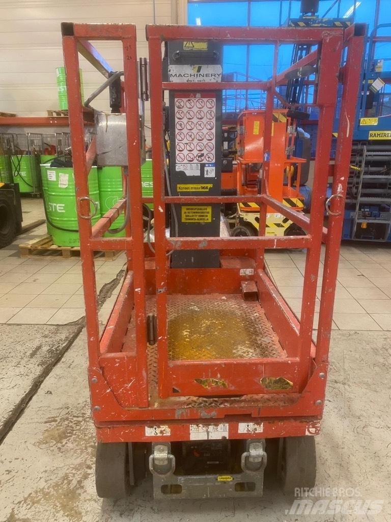SkyJack SJ 16 Вертикальні щоглові підйомники