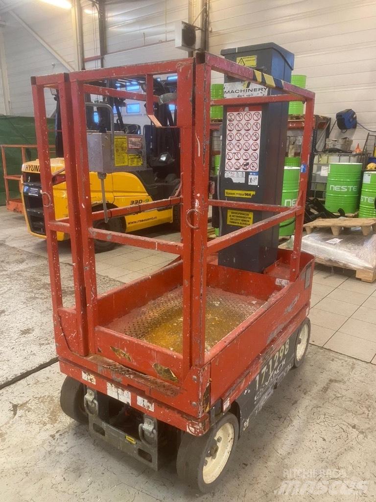 SkyJack SJ 16 Вертикальні щоглові підйомники