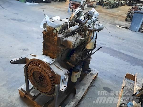 DAF DHS 825 Двигуни