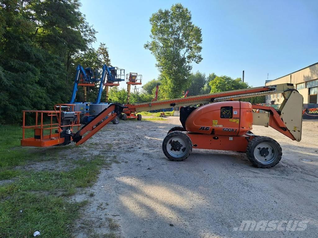 JLG 600AJ Колінчаті підйомники