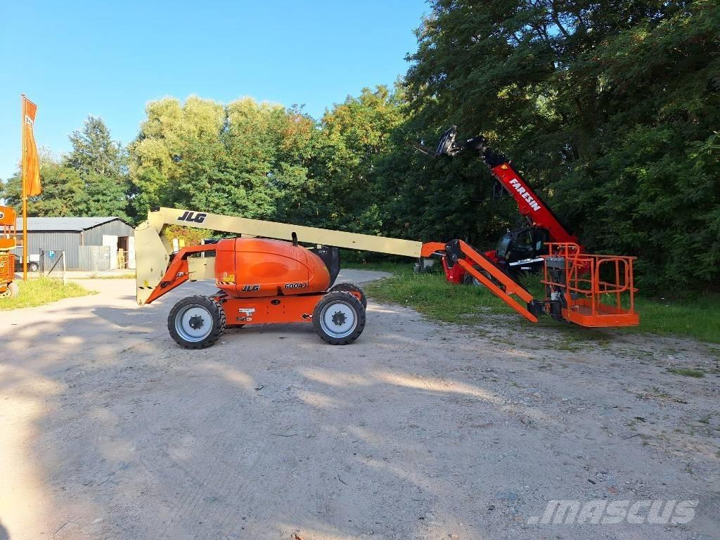 JLG 600AJ Колінчаті підйомники
