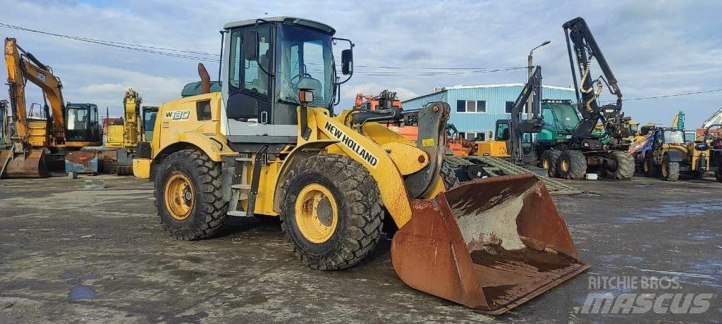 New Holland W 130 Фронтальні навантажувачі