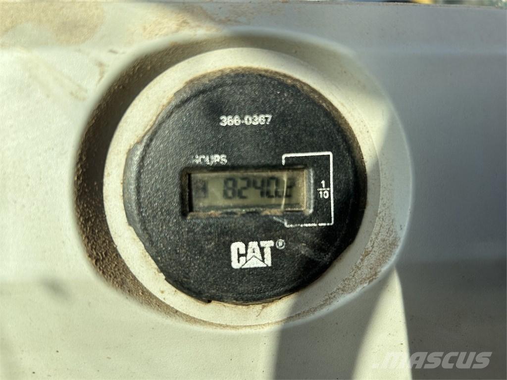 CAT 335 F L CR Гусеничні екскаватори