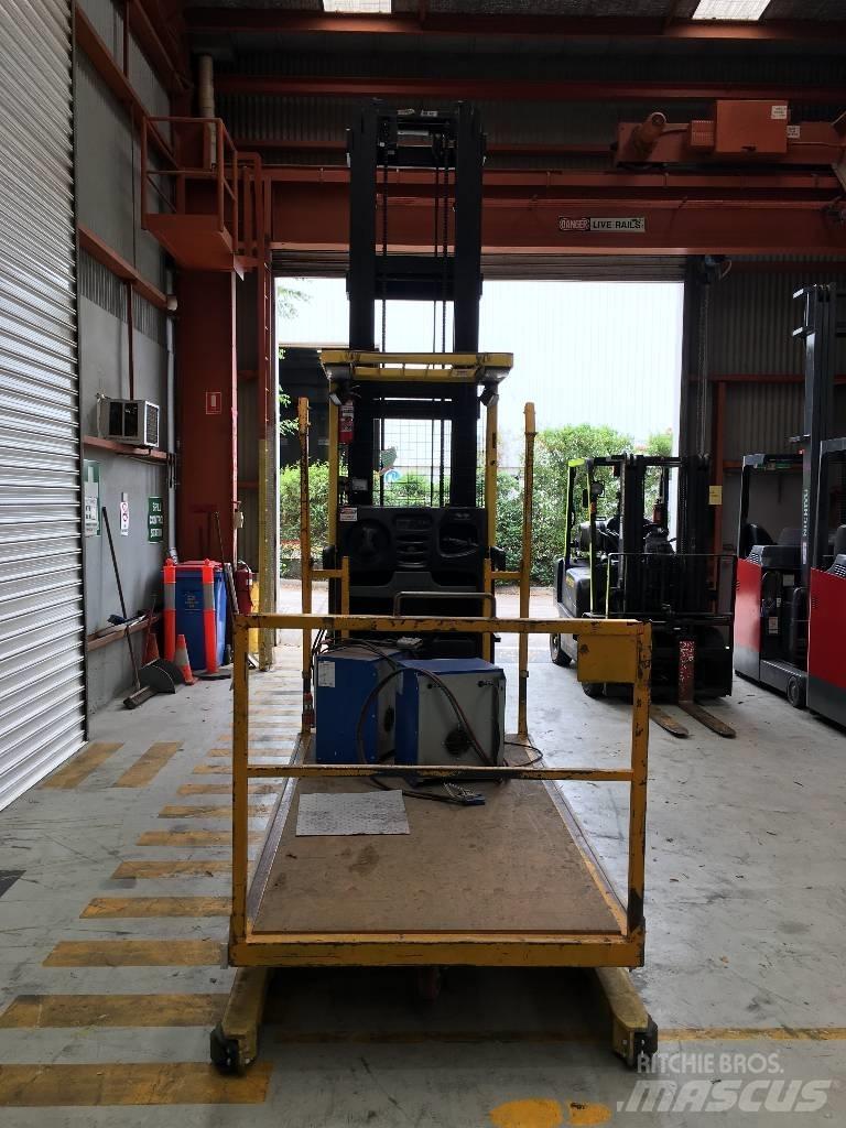 Hyster R30XMF3 Висотні комісіонери