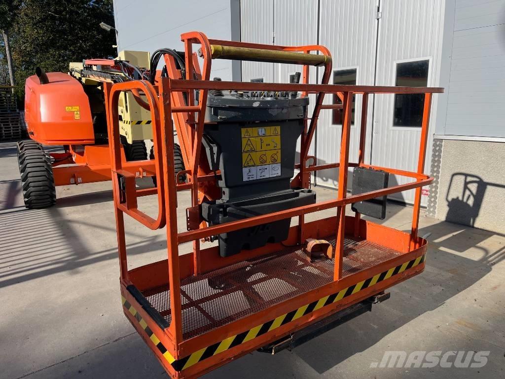JLG 520 AJ Колінчаті підйомники