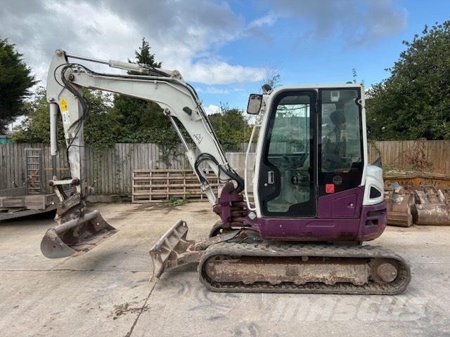 Takeuchi TB 260 Міні-екскаватори < 7т