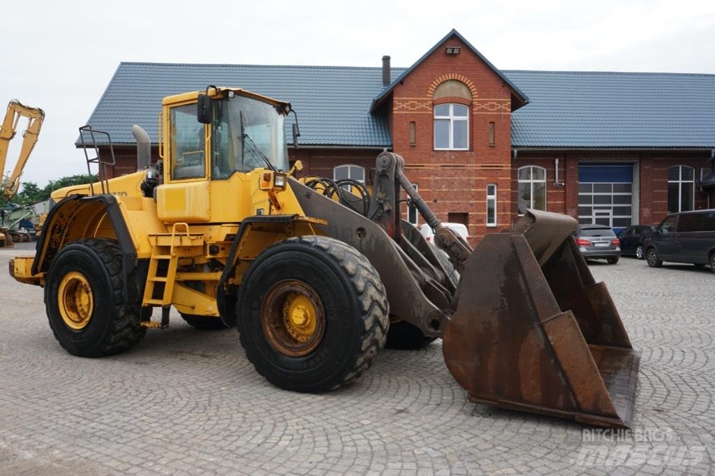Volvo L 150 E Фронтальні навантажувачі