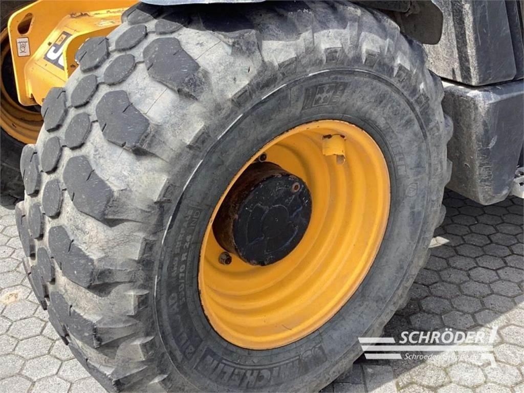JCB 541-70 AGRI Телескопічний навантажувач