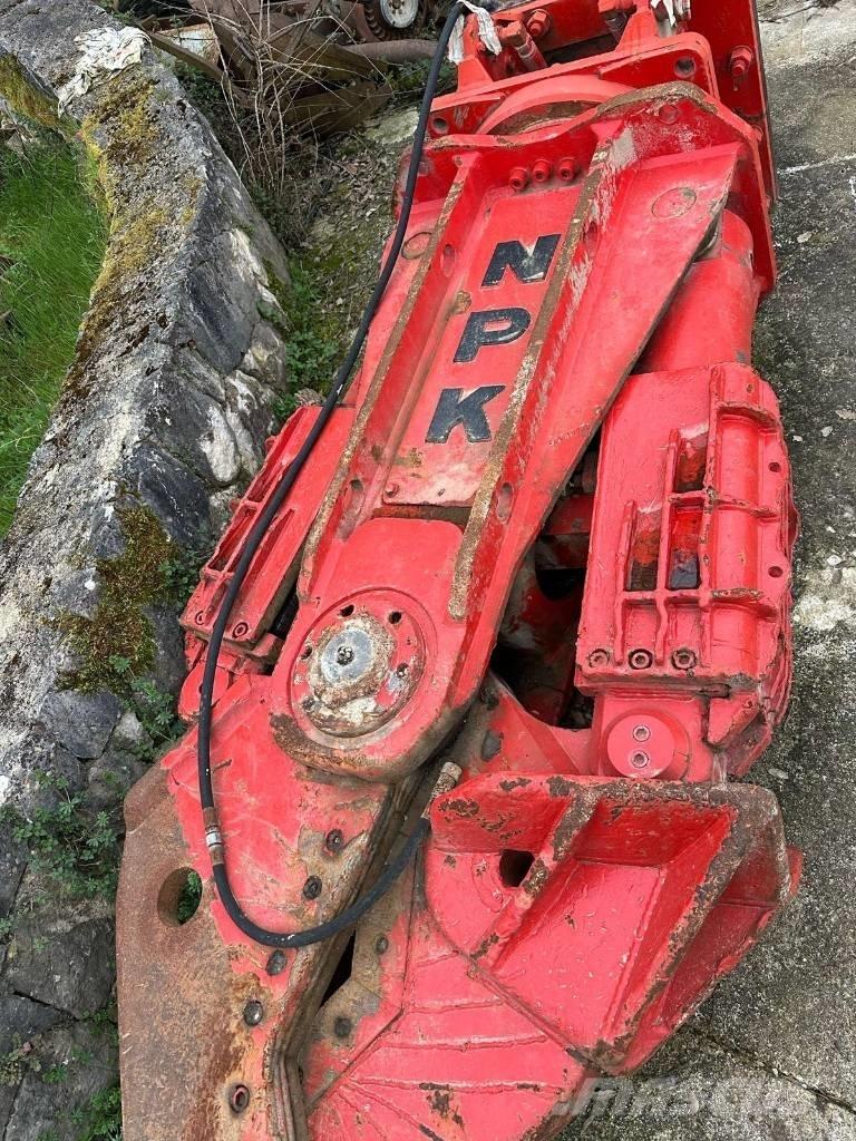NPK M 28 K Різаки