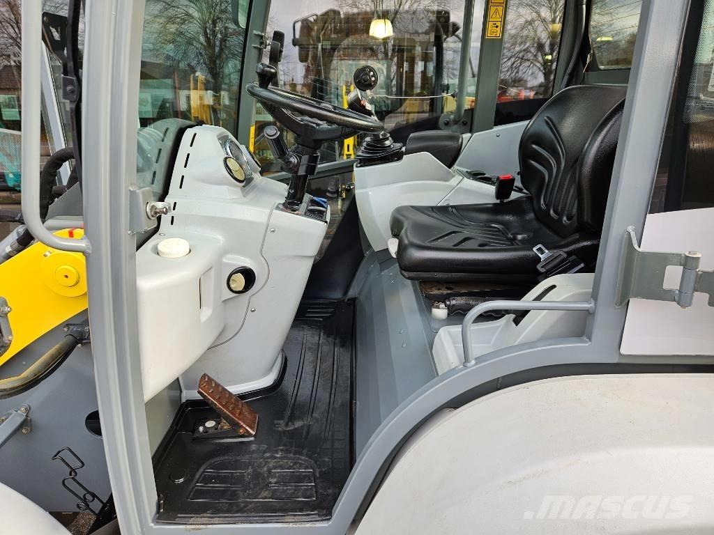 Kramer 5055 Фронтальні навантажувачі