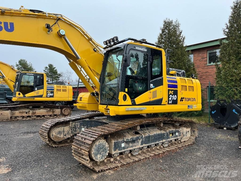 Komatsu PC210LC-11 Гусеничні екскаватори