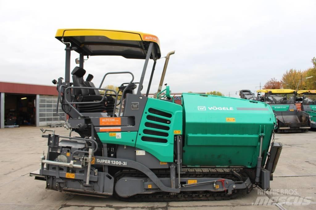 Vögele SUPER 1300-3I Асфальтовкладачі