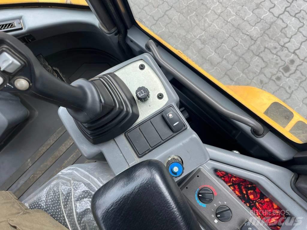 Volvo L 30 G Фронтальні навантажувачі