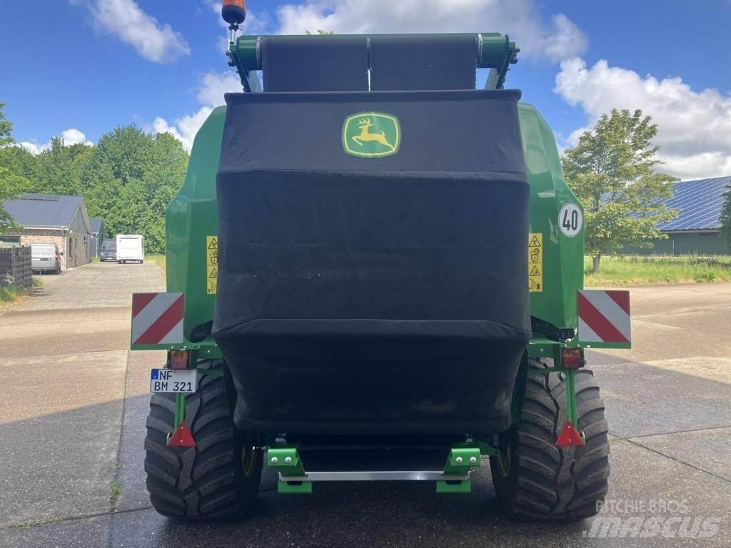 John Deere V461R Рулонні прес-підбирачі