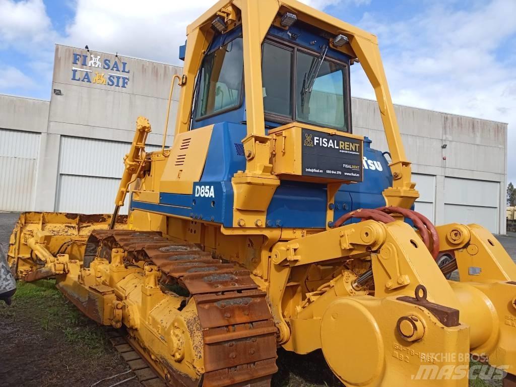 Komatsu D 85 A-21 Гусеничні бульдозери