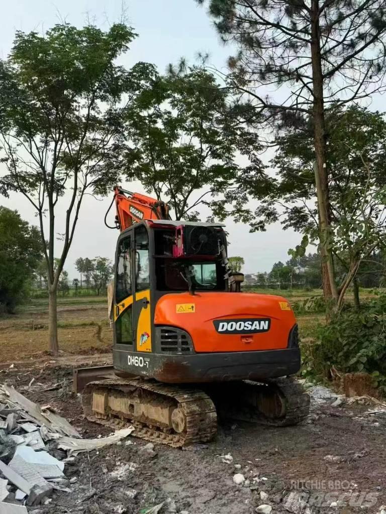 Doosan DH 60 Міні-екскаватори < 7т