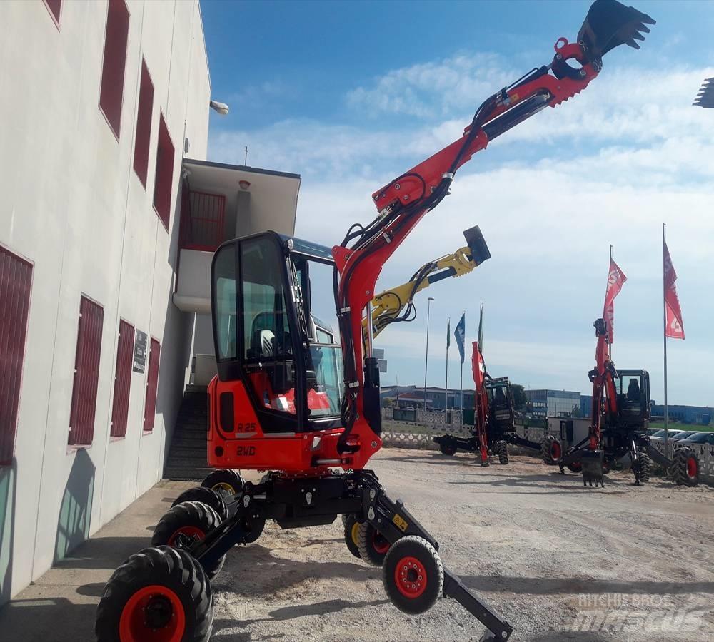 Euromach R25 Екскаватори-амфібії