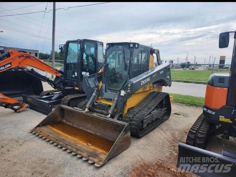 John Deere 333G Міні-навантажувачі