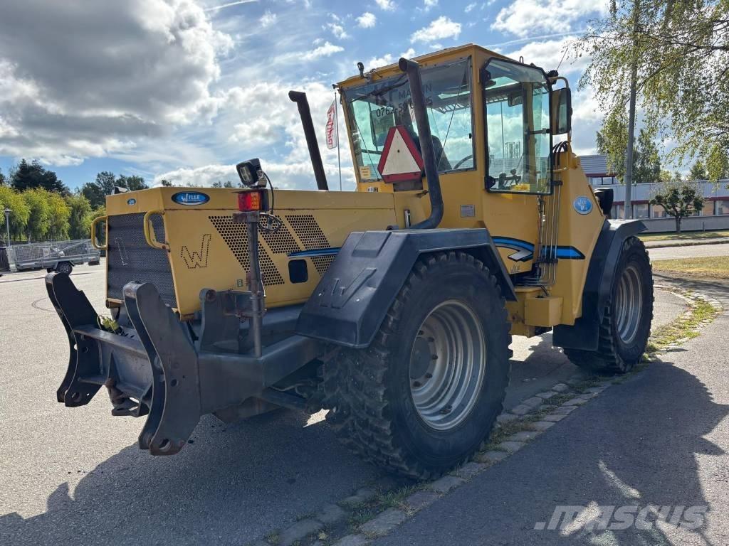 Wille 855 Підсобні машини